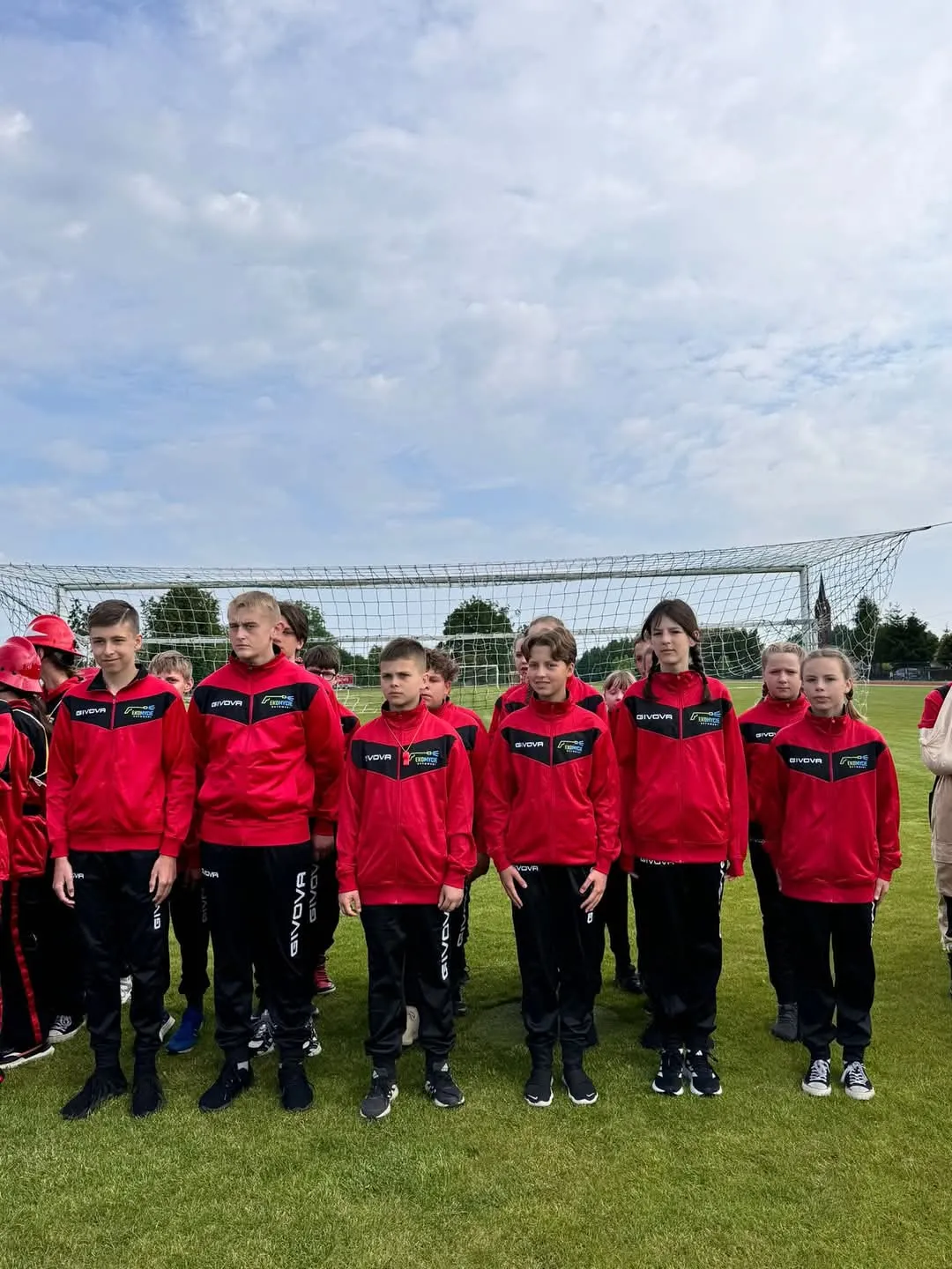 Dresy sportowe dla dzieci ze Starogardu Gdańskiego