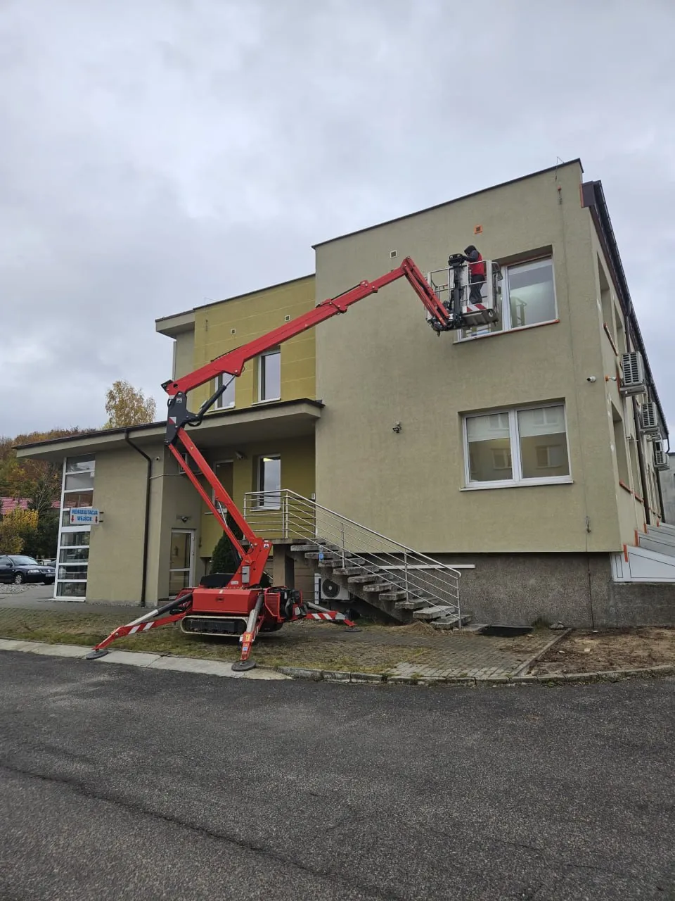 Podnośnik koszowy Ustowski